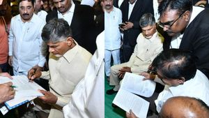చంద్రబాబు అరెస్టుతో కుప్పంలో హైఅలర్ట్, పోటాపోటీగా టీడీపీ, వైసీపీ నాయులు, టెన్షన్! 