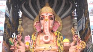 Ganesh Immersion 2023: వినాయక నిమజ్జనానికి 35 వేల మంది పోలీసులతో భద్రతా ఏర్పాట్లు..