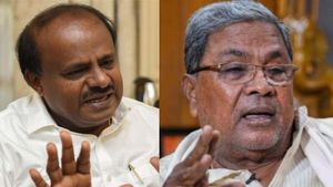 సీఎంకు డైరెక్ట్ గా వార్నింగ్ ఇచ్చిన మాజీ సీఎం, నైస్ రోడ్డు స్కామ్ లో ఏం చెయ్యాలో తెలుసు ! 