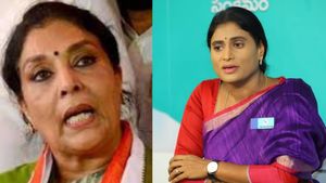 రేణుక చౌదరితో `మాటలు` పడ్డ వైఎస్ షర్మిల
