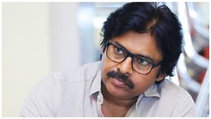 పవన్ స్పెషల్ ఫ్లైట్ కు అనుమతివ్వొద్దు-ఎయిర్ పోర్టు అధికారుల్ని కోరిన పోలీసులు-బేగంపేటలో బ్రేక్..