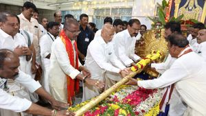 తిరుమలలో రాయల కాలం నాటి సంప్రదాయం- కన్నుల పండువగా 