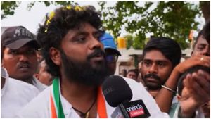 బిగ్ బాస్ లో ఎంట్రీకి ఎమ్మెల్యే ఎంత డబ్బులు తీసుకున్నారంటే ?, సినిమా డైలాగులతో రచ్చ చేసి ! 