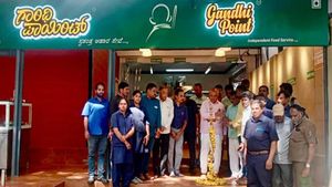 ఆర్ టీసీ సిబ్బందికి గుడ్ న్యూస్, గాంధీ పాయింట్ క్యాంటీన్లు ప్రారంబించిన రెడ్డి, సిటీ మొత్తం! 