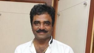  కొడితే కుంభస్థలం కొట్టాలని స్కెచ్, అగ్ర నిర్మాత ఫ్యామిలీకి షాక్, సీసీటీవీల్లో, యూరప్ దెబ్బ !