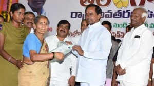 ఎరుకల సమాజానికి కేసీఆర్ సర్కారు గుడ్‌న్యూస్