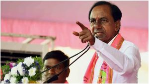 కాంగ్రెస్ లో డజను మంది ముఖ్యమంత్రులు:  కాంగ్రెసోళ్ళతో తెలంగాణా ఆగం: సీఎం కేసీఆర్!!