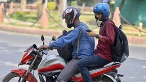 హైదరాబాద్ గూగుల్ కంపెనీలో టెక్కీ, బెంగళూరులో ఏం చేస్తున్నాడు ?,  వైరల్ !