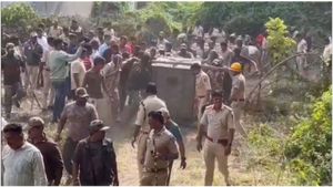  బెంగళూరులో చిక్కిన చిరుత, ఎలక్ట్రానిక్ సిటీ సమీపంలో ఎలా చిక్కిందంటే ?