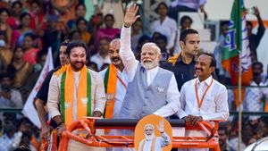 ప్రధాని మోదీ సంచలన ప్రకటన - తెలంగాణ ఎన్నికల్లో బిగ్ టర్న్..!?