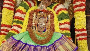 తిరుచానూరులో అమ్మవారి లక్ష కుంకుమార్చన, బ్రహ్మోత్సవాలకు అంకురార్పణ, తిరుపతిలో! 