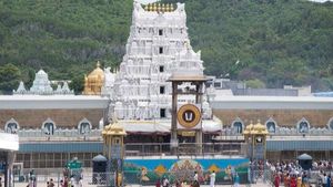 TTD: వైకుంఠ ద్వారదర్శనం ఎస్ఈడీ, వసతి టికెట్ల అప్డేట్ - ఇలా సులభంగా ..!!