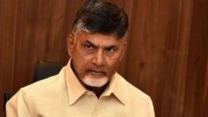 ఎన్నికలు, పొత్తుల వేళ పార్టీలో చంద్రబాబు కీలక మార్పులు..!!
