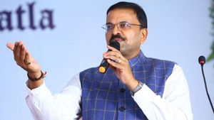 JBNP: ఏపీలో కొత్త రాజకీయ పార్టీని ప్రారంభించిన మాజీ జేడీ లక్ష్మీనారాయణ
