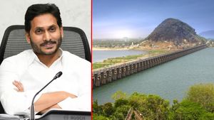  టీటీడీ బోర్డు సభ్యుడికి హాట్ ఎంపీ సీట్ ఆఫర్: బీసీ అభ్యర్థి ఖాయం: టీడీపీకి జగన్ చెక్