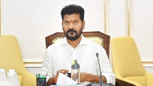డ్రగ్స్‌ నిర్మూలనపై నో కాంప్రమైజ్: కఠిన చర్యలుంటాయంటూ సీఎం రేవంత్ హెచ్చరిక