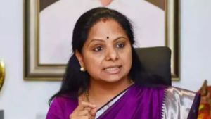  కవితకు బిగ్ షాక్ ఇచ్చిన ఈడీ..!!