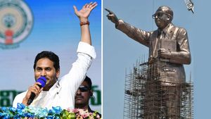  ప్రపంచంలోనే అతిపెద్ద అంబేద్కర్ మహాశిల్పం ఆవిష్కరణ: ప్రజలకు సీఎం వైఎస్ జగన్ పిలుపు!!