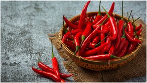 Red chillies: మిర్చికి డిమాండ్.. భారీగా పెరిగిన ధరలు.. 