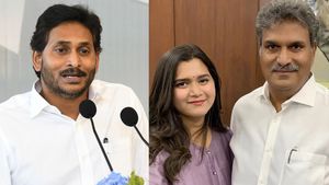 వైసీపీలోకి కేశినేని నాని, జగన్ కీలక హామీ: కుమార్తె సీటు ఫిక్స్ - సర్వేలో తేలిందిదే..!!