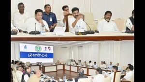 మరో రెండు హామీల అమలు: రేవంత్ కీలక ఆదేశాలు