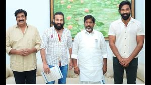 కలిసి పనిచేద్దాం: డిప్యూటీ సీఎం భట్టి విక్రమార్కను కలిసిన మంచు విష్ణు