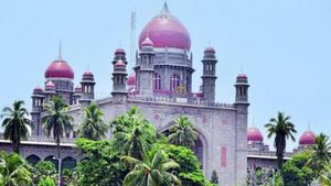  ప్రజలు సరదాగా రారు: పోలీసుల తీరుపై హైకోర్టు కీలక వ్యాఖ్యలు