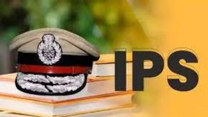 తెలంగాణలో భారీగా ఐపీఎస్‌ బదిలీలు: రాచకొండకు కొత్త పోలీస్ కమిషనర్