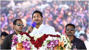 రంగంలోకి సీఎం జగన్ - అక్కడే ఫోకస్, ఆ నేతలకు పిలుపు..!!