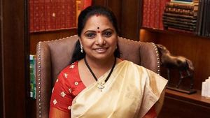 కవిత చుట్టూ సీబీఐ ఉచ్చు