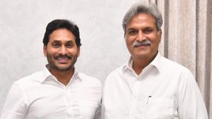 జగన్ ఢిల్లీ పర్యటన వేళ.. మోదీకి కేశినేని నాని విజ్ఞప్తి 