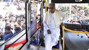 ఉచిత ప్రయాణం వేళ.. మహిళల సౌకర్యం కోసం కొత్త బస్సులు