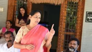  ఓ పక్క ఆనందం, మరో పక్క గోబ్యాక్ నినాదాలు, ఏకంగా మోదీకే లేఖలు, మేడమ్ వద్దు సార్ !
