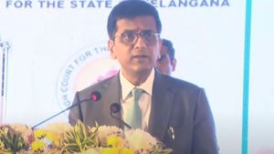 తెలంగాణ కొత్త హైకోర్టు భవన నిర్మాణానికి సీజేఐ జస్టిస్ డీవై చంద్రచూడ్ శంకుస్థాపన