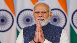 తెలంగాణకు మరోసారి ప్రధాని మోడీ: మూడు రోజులు, కీలక ఎంపీ స్థానాల్లో ప్రచారం 