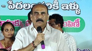 నా ఫ్యామిలీని టచ్ చేసినా కూడా ఊరుకోవాలా - బాలినేని..!!