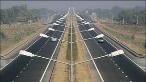 ఏపీ ప్రజలకు కేంద్రం బహుమతి..NH 544D- ఇంకా మరెన్నో..!