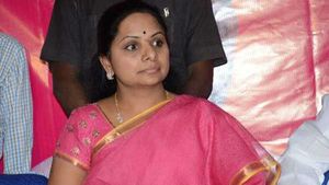 కవితకు బెయిల్ రాకుండా అడ్డుకుంటోంది ఆమే?