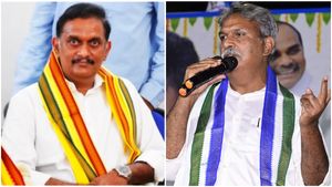 విజయవాడ లో మారుతున్న లెక్కలు - గెలుపెవరిది..!!