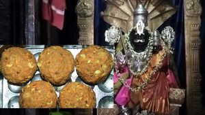 Garuda prasadam: మొన్న చిలుకూరు బాలాజీ..మళ్ళీ బాలాపూర్ లక్ష్మీనరసింహస్వామి..గరుడ ప్రసాదం, ఎప్పుడంటే 