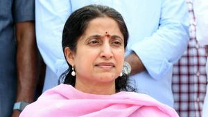 జగన్ కోసం 'సిద్ధం' అంటున్న వైఎస్ భారతి!!