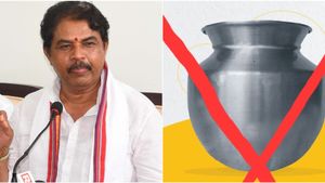 చేతిలో చెంబు ఎందుకు పెట్టావ్, లోక్ సభ ఎన్నికల్లో చెంబు రాజకీయాలు, దెబ్బకు వైరల్ ! 
