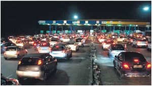 Traffic: విజయవాడ, హైదరాబాద్ జాతీయ రహదారిపై ట్రాఫిక్ జామ్.. 