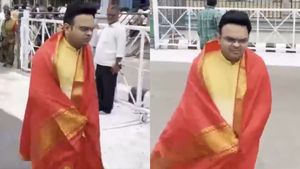  తిరుమలలో బీసీసీఐ సెక్రెటరీ 