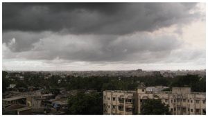 దేవుడా.. ఓ మంచి దేవుడా: వాన పడకుండా చేయవా
