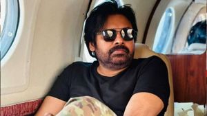 1కి 30: పవన్ కల్యాణ్‌పై రూ.వందల కోట్ల బెట్టింగ్