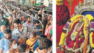 దుర్గ‌మ్మ భ‌క్తుల‌కు శుభ‌వార్త‌...వీకెండ్‌లో ఉచిత బ‌స్సులు..