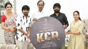 KCR: ‘తెలంగాణ తేజం’ పాటను ఆవిష్కరించిన కేసీఆర్