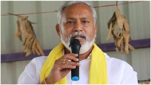 ఇంటికి వెళ్లిపోయిన చంద్రగిరి టీడీపీ అభ్యర్థి నాని, ఆ రోజు శ్రీ పద్మావతి యూనివర్శిటిలో ! 