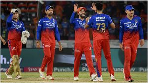 ఆర్సీబీ ప్లేఆఫ్స్ ఆశలపై `నీళ్లు`?